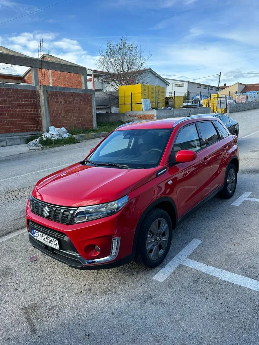 Suzuki Vitara rent a car Croatia 2