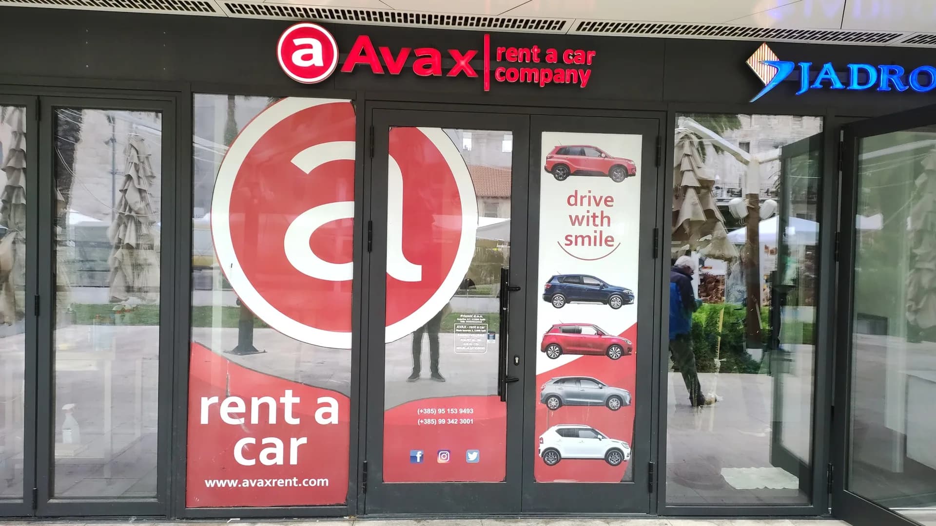 Split Downtown office photo 2